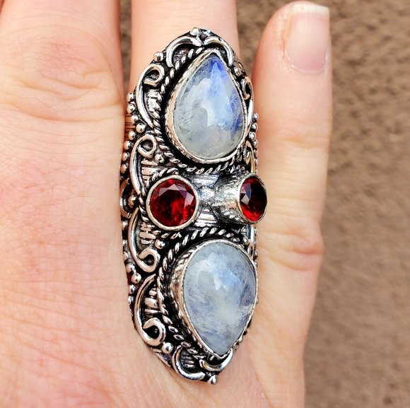 New Rainbow Moonstone & Garnet 925 Silver Statement Ring. - Picture 10 of 14